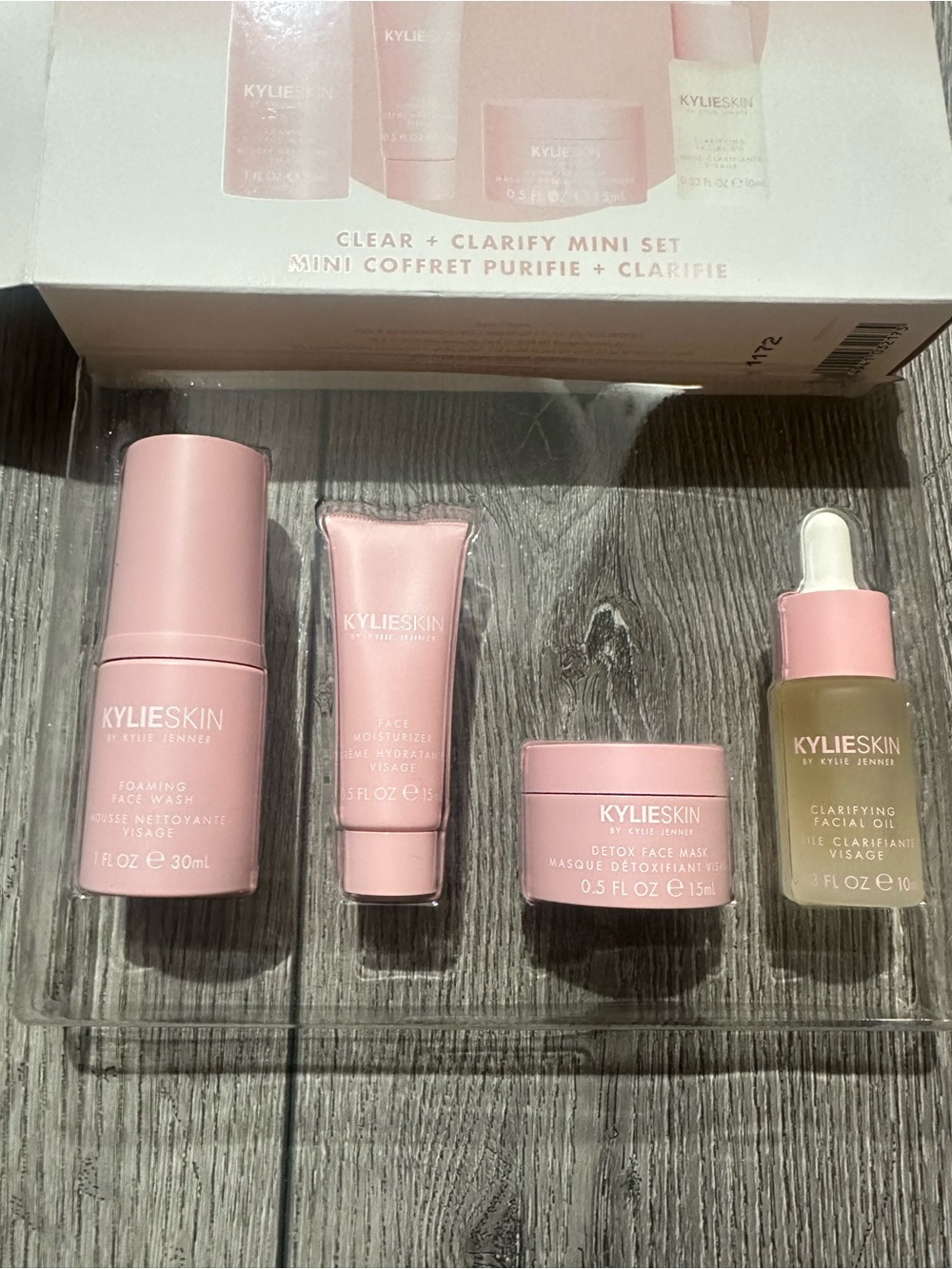 Kylie Cosmetics Mini Skincare Set - Pink & Gold